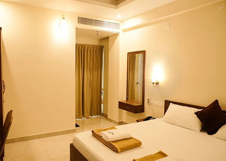 Deluxe Sea View AC Room chettikulam