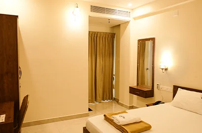 Deluxe Sea View AC Room